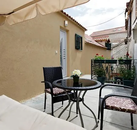 Old Town Studio Loft شقة سبليت